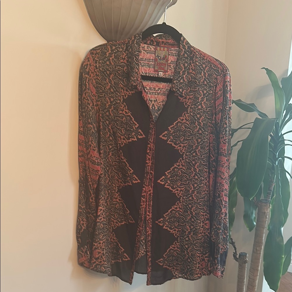 Patterned Long Sleeve Blouse